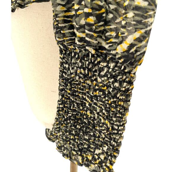 Steve Madden Shannon Chiffon Smocked Blouse Long Sleeve Black Womens Size M NWT - Picture 8 of 13